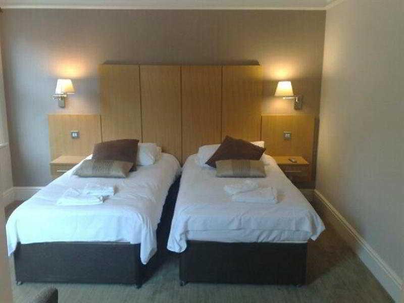 Buckingham Hotel High Wycombe Quarto foto